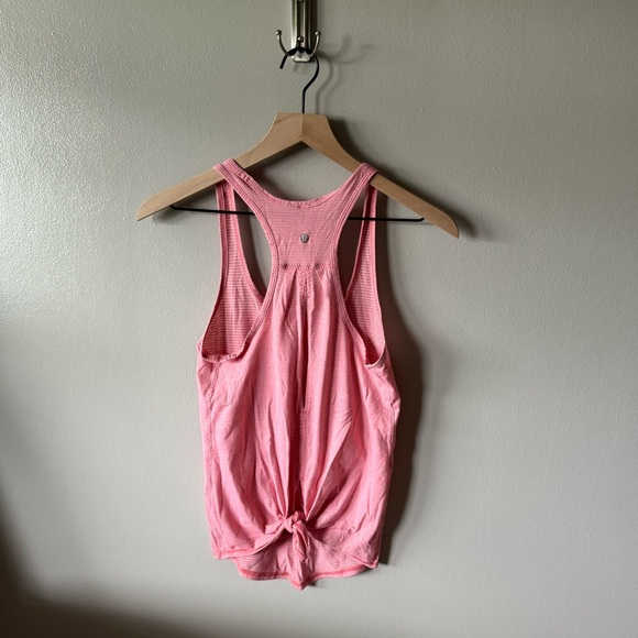 Lululemon Salute the Sun Tank - Picture 2 of 6
